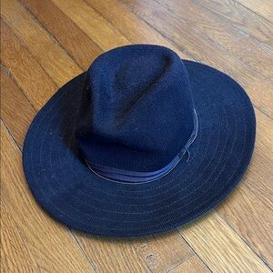 Elegant Black Wide-Brim Hat
